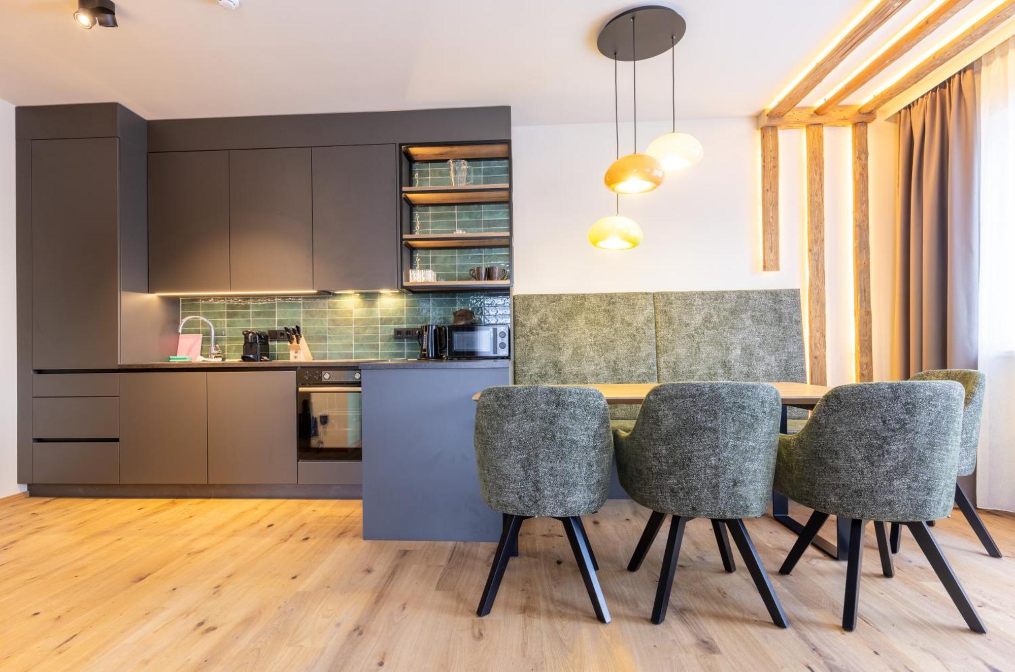Hoeflehner Premium Gumpen Lodge Haus im Ennstal Exteriér fotografie
